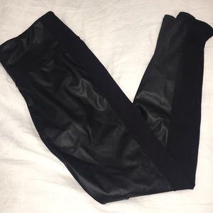 ✨Athleta Faux Leather Yoga Pant - S - EUC✨